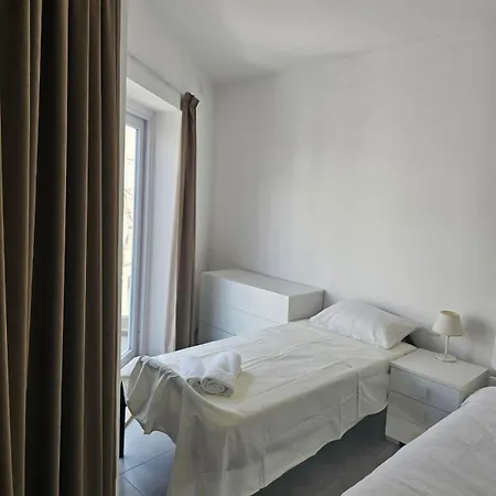 3 Bedroom Flat At Apartmán Naxxar