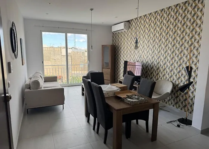 3 Bedroom Flat At Appartement Naxxar